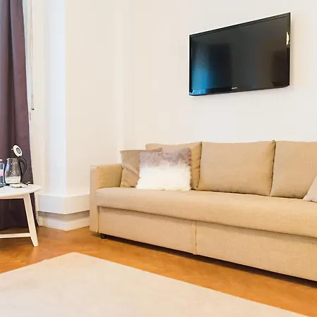 Kristen House Pensiune Bucureşti